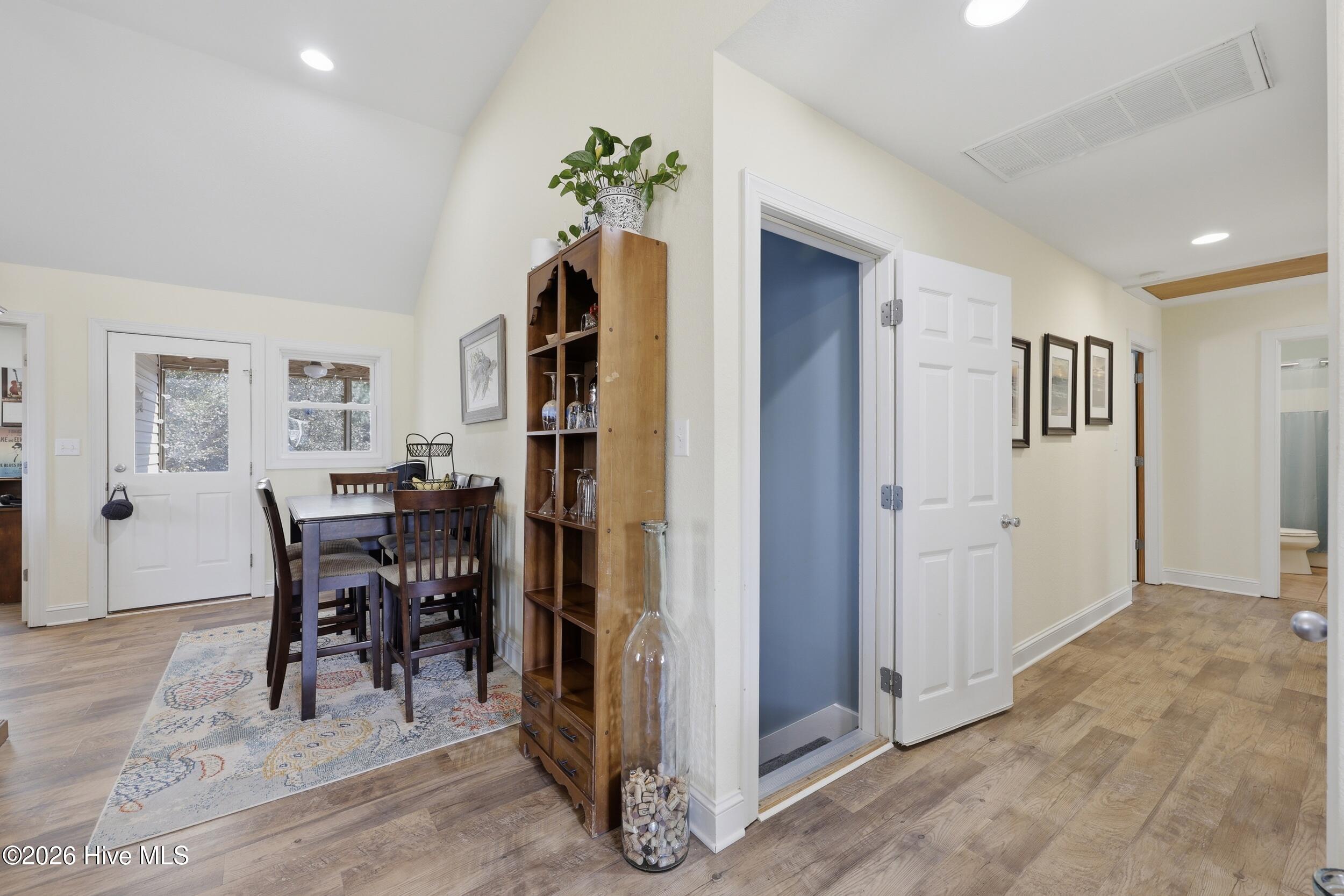 103 Captain Hobbs Court Kitty Hawk, NC 27949 - Photo 11 of 69 Dining Area