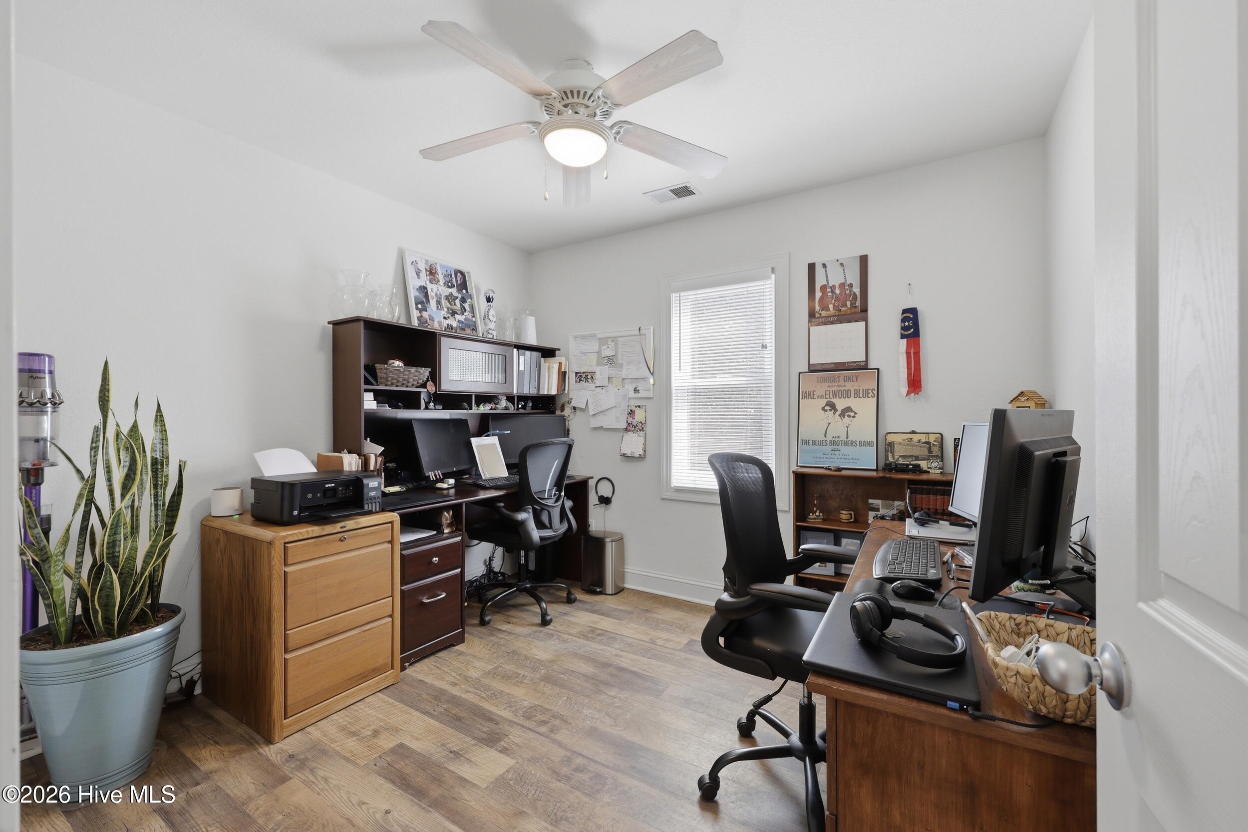 103 Captain Hobbs Court Kitty Hawk, NC 27949 - Photo 16 of 69 Office