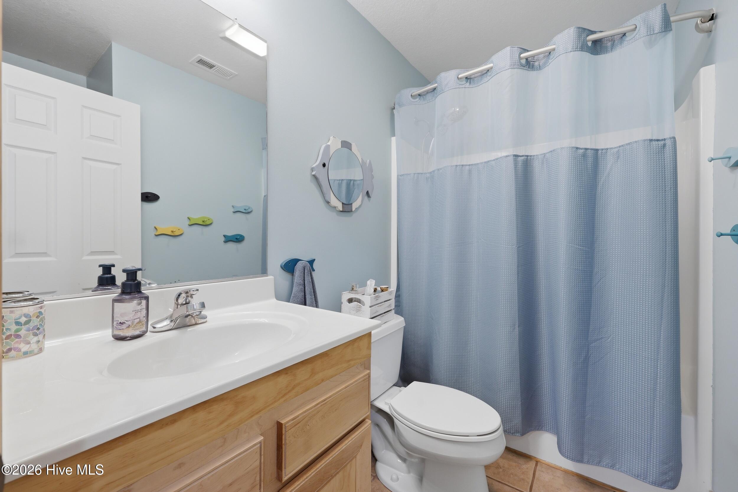 103 Captain Hobbs Court Kitty Hawk, NC 27949 - Photo 27 of 69 Hall Bath
