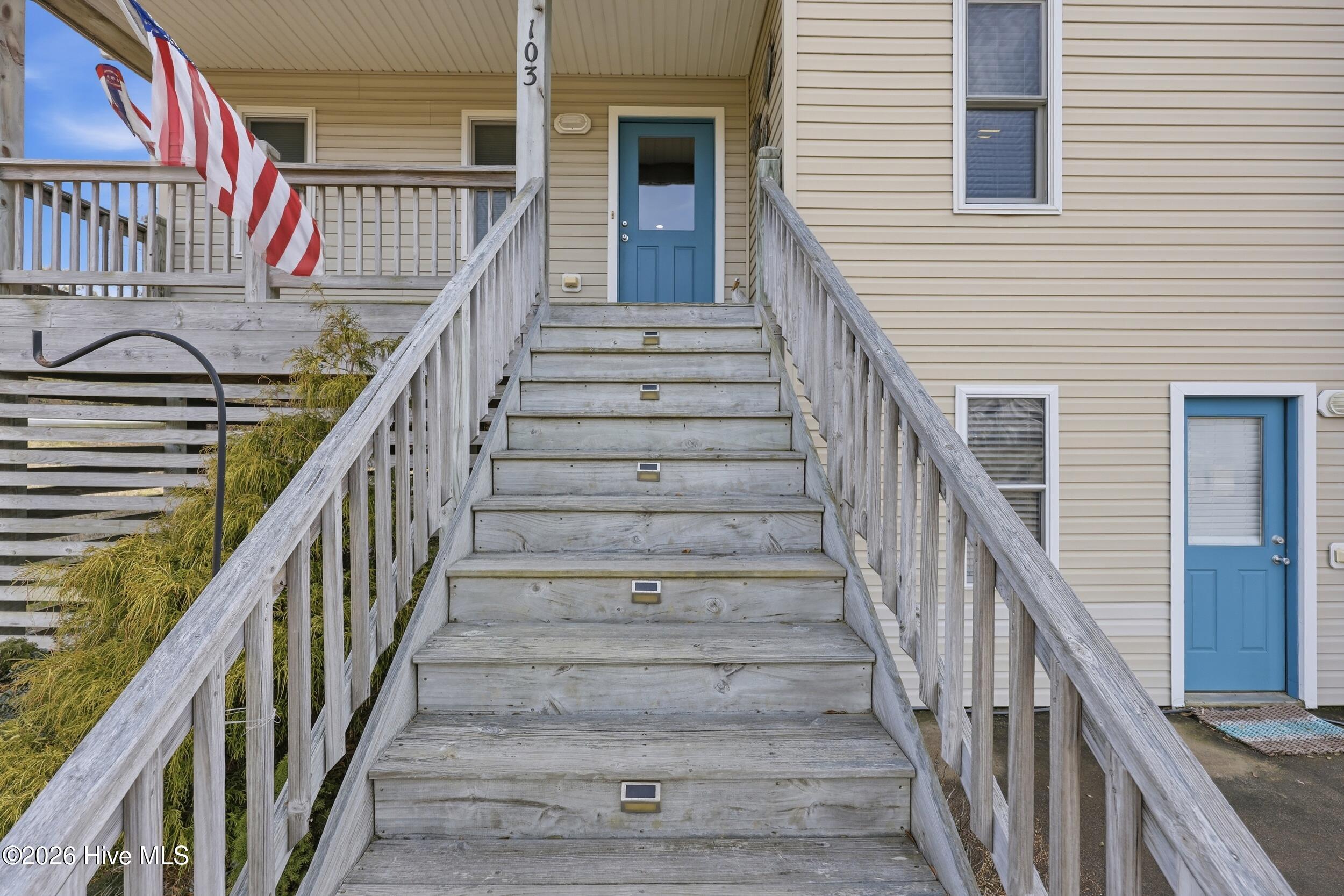 103 Captain Hobbs Court Kitty Hawk, NC 27949 - Photo 6 of 69 Entrance