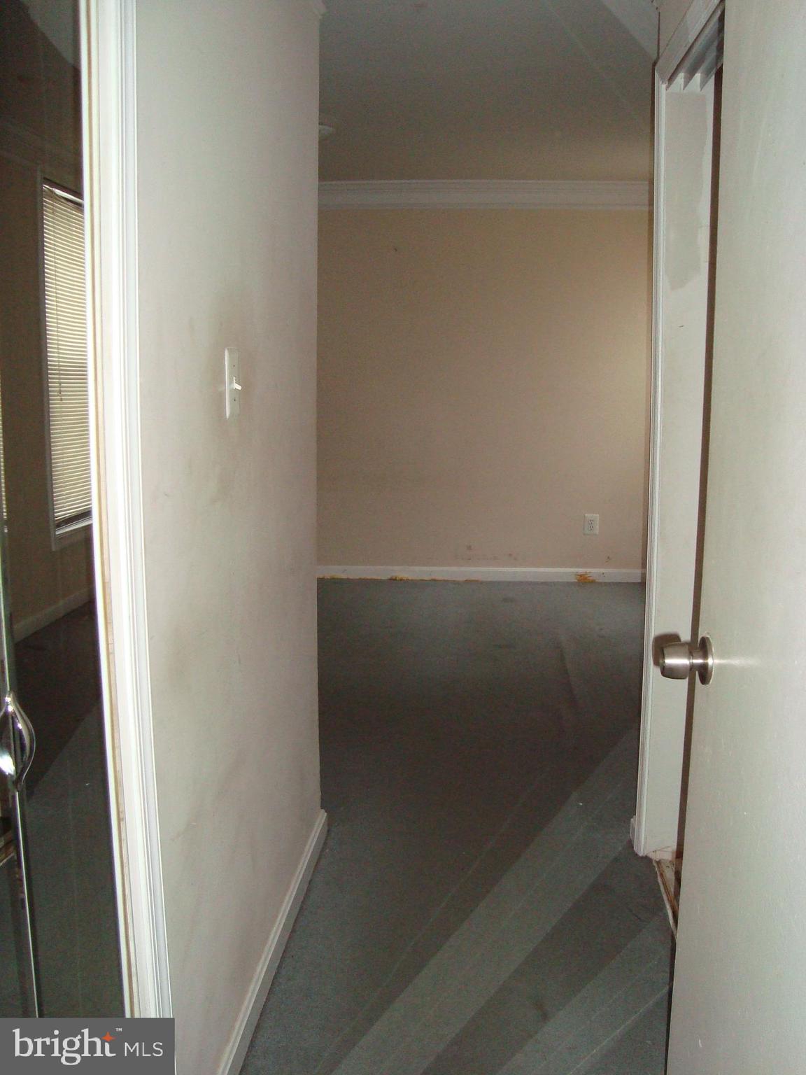 102 Duvall Lane, Unit 6202 Gaithersburg, MD 20877 - Photo 17 of 23 a view of bathroom