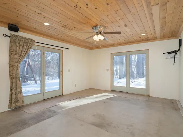 $374,900 | 22525 Linnet Street Northwest, Bethel, MN 55005