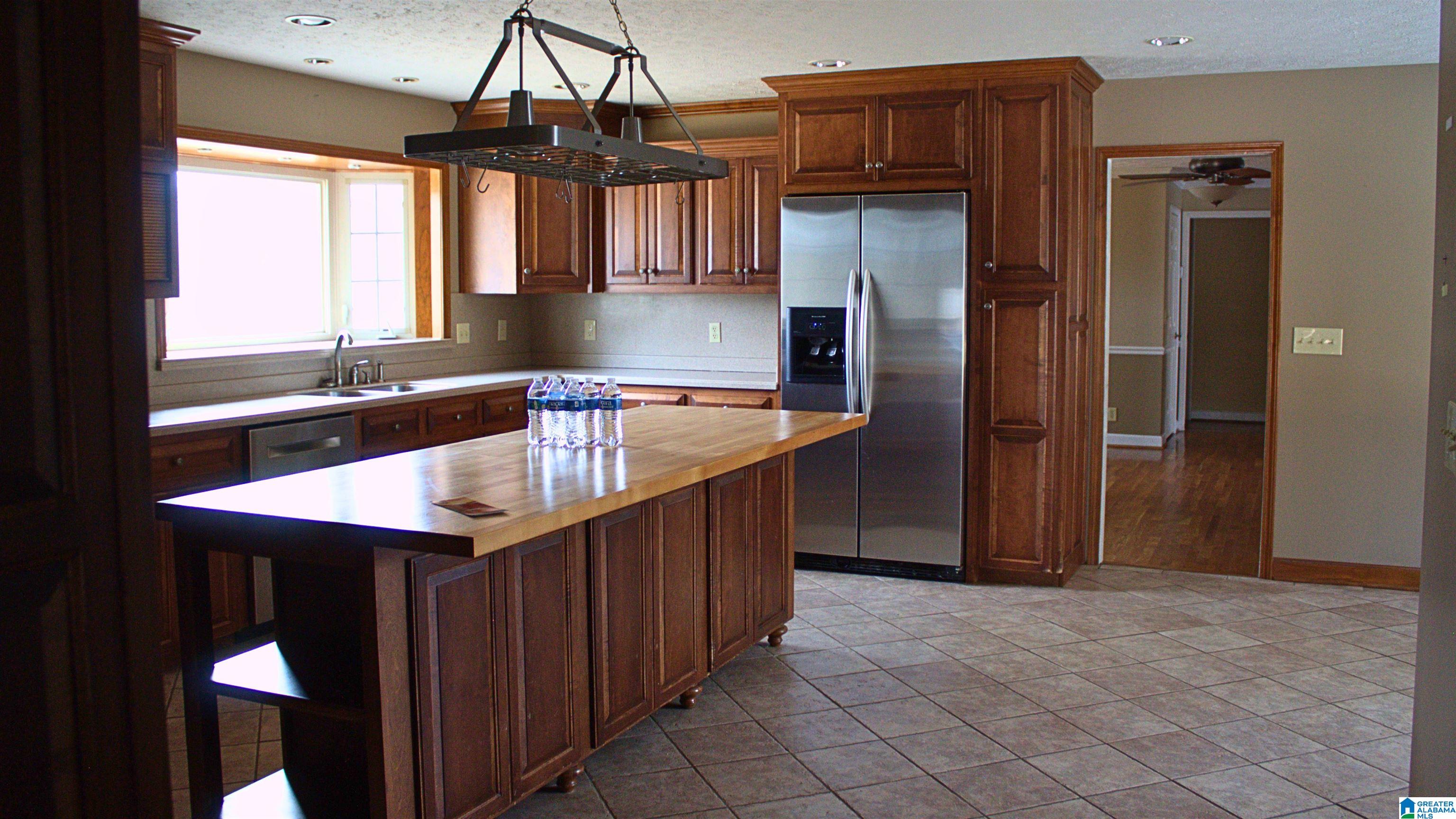 55 Benton Road Jacksonville, AL 36265 - Photo 4 of 42