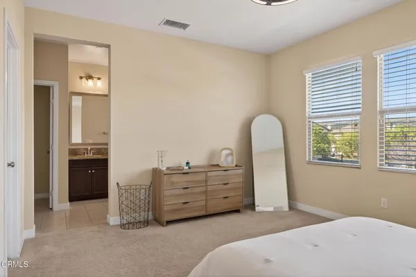 $695,000 | 11390 Citrus Drive, Unit 102, Ventura, CA 93004