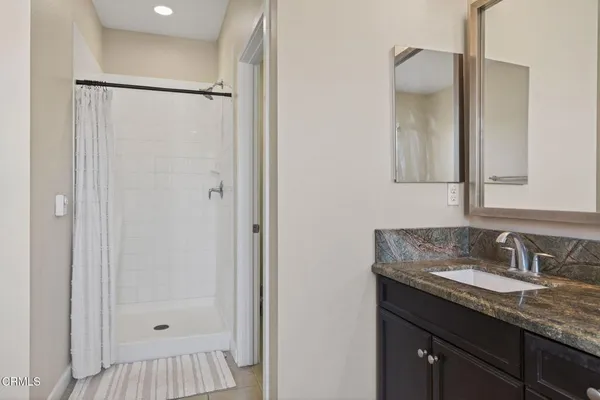 $695,000 | 11390 Citrus Drive, Unit 102, Ventura, CA 93004