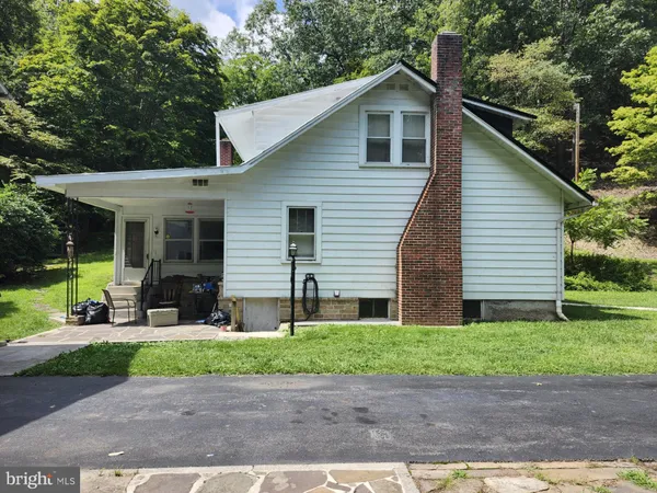 $579,900 | 6836 Highway 55, Moorefield, WV 26836