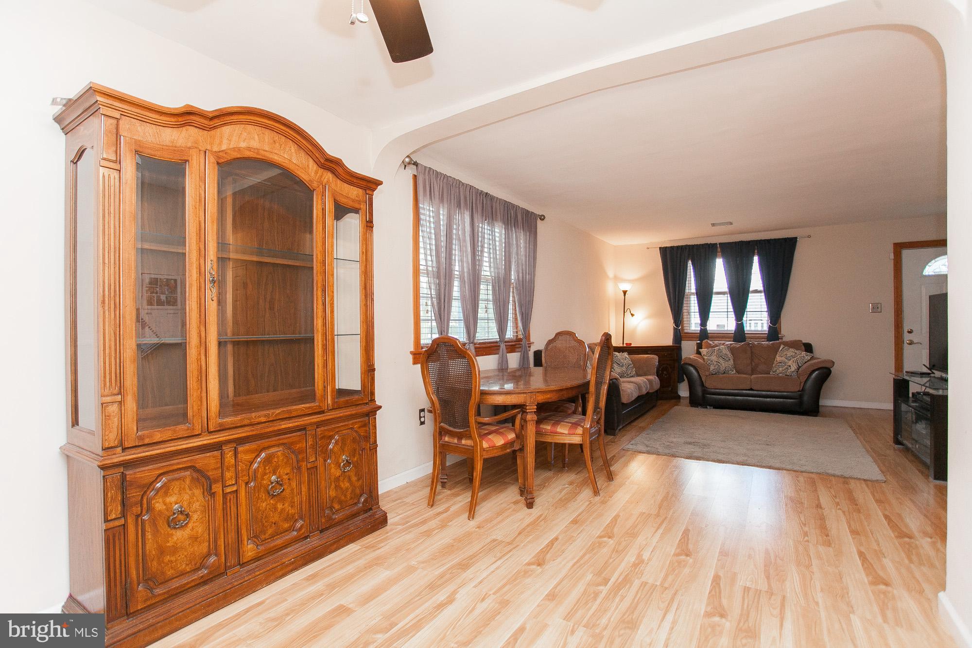9816 Woodfern Road Philadelphia, PA 19115 - Photo 15 of 54