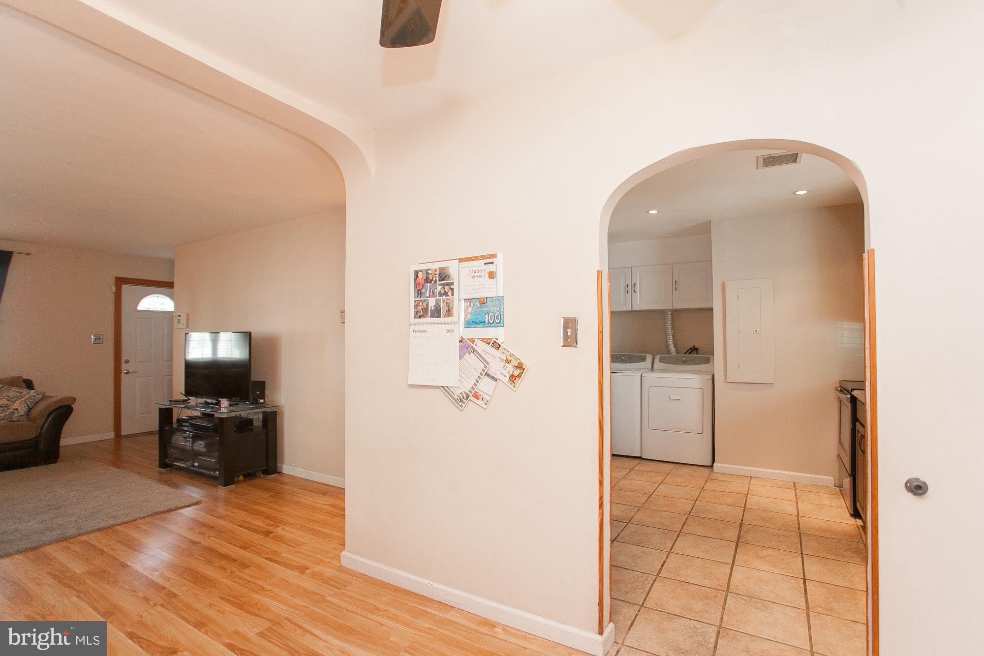 9816 Woodfern Road Philadelphia, PA 19115 - Photo 16 of 54
