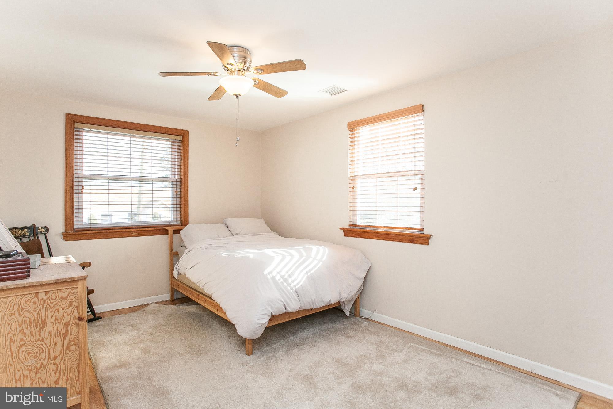 9816 Woodfern Road Philadelphia, PA 19115 - Photo 24 of 54