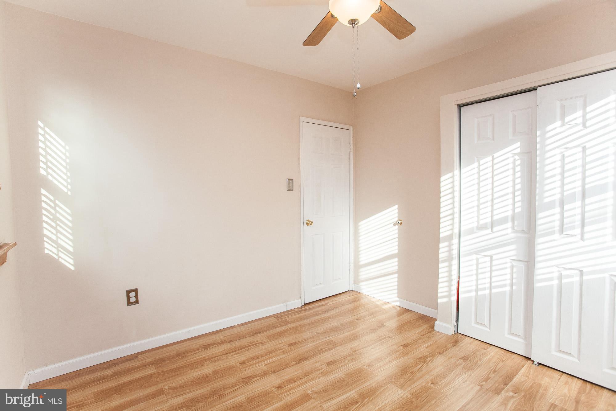 9816 Woodfern Road Philadelphia, PA 19115 - Photo 31 of 54