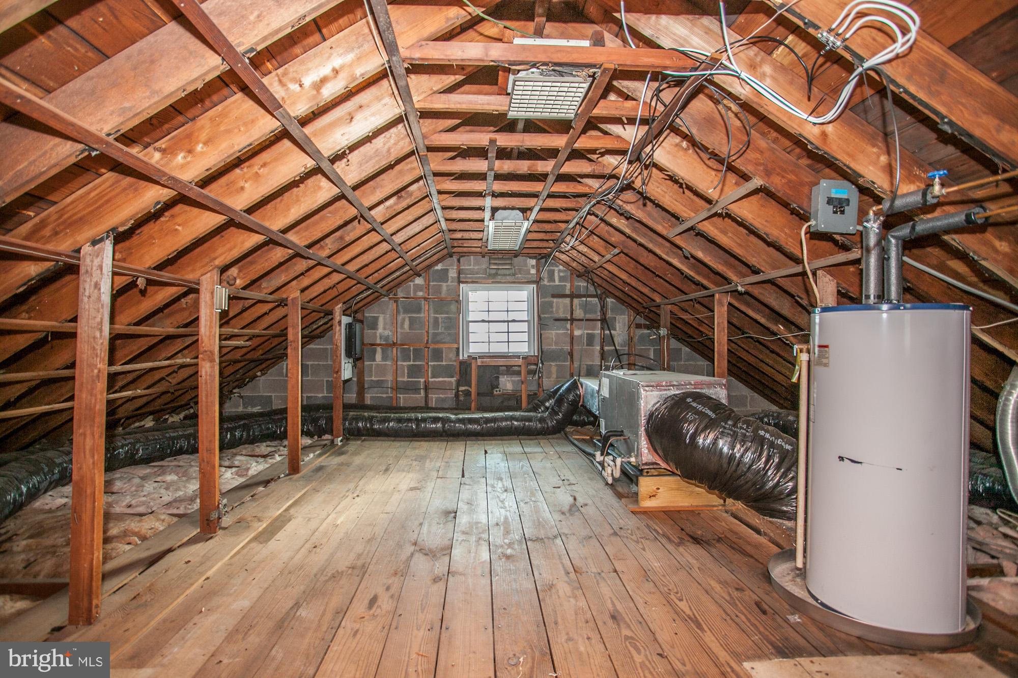 9816 Woodfern Road Philadelphia, PA 19115 - Photo 42 of 54