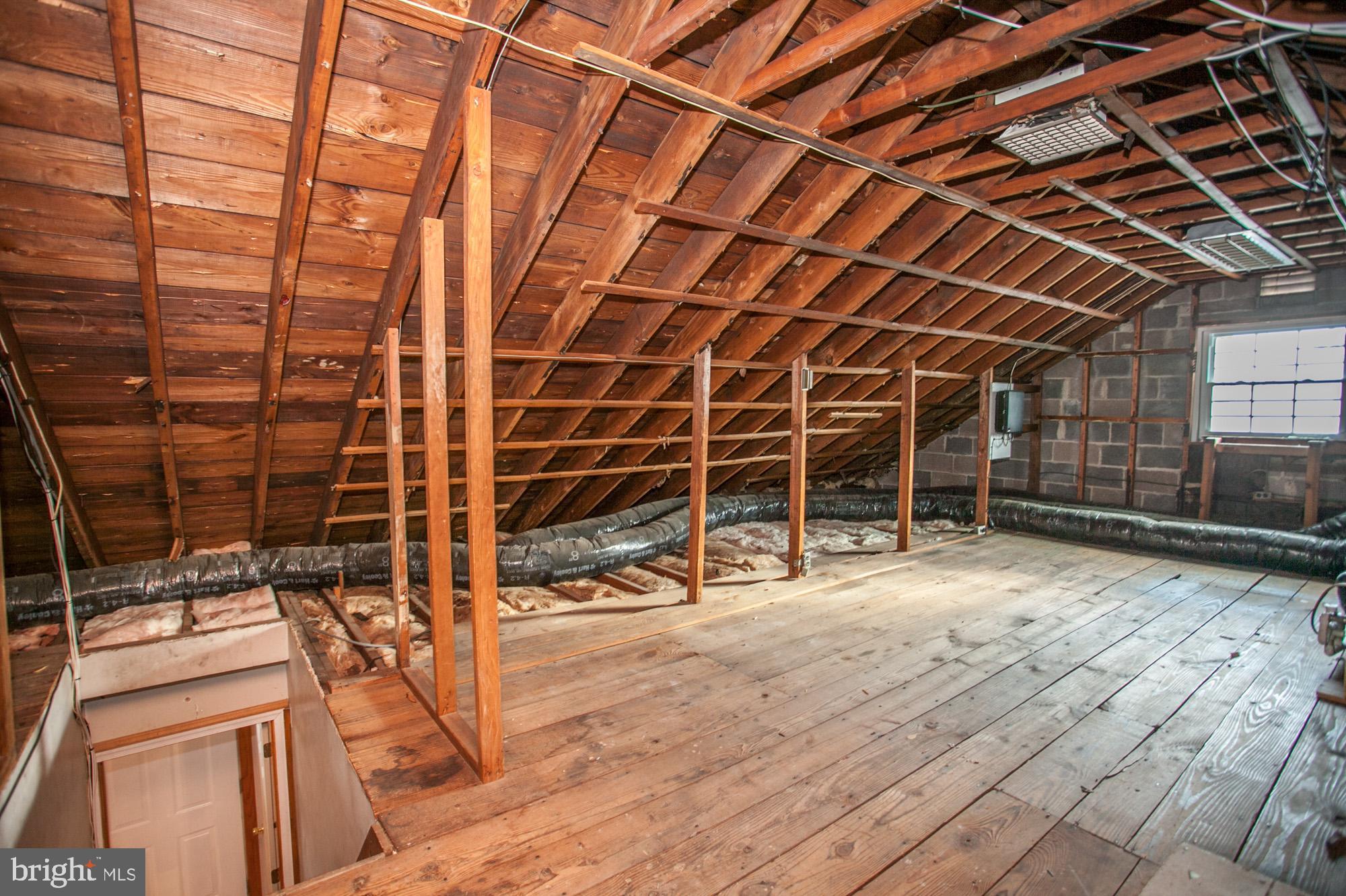 9816 Woodfern Road Philadelphia, PA 19115 - Photo 43 of 54
