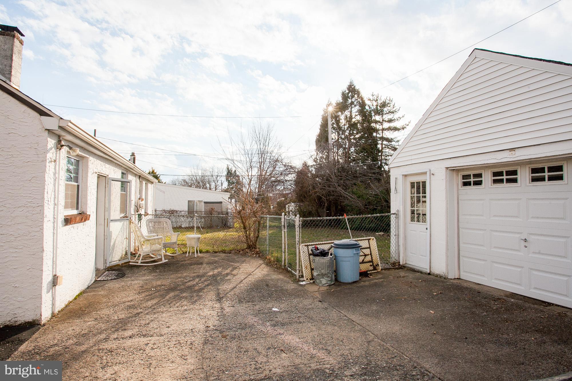 9816 Woodfern Road Philadelphia, PA 19115 - Photo 53 of 54