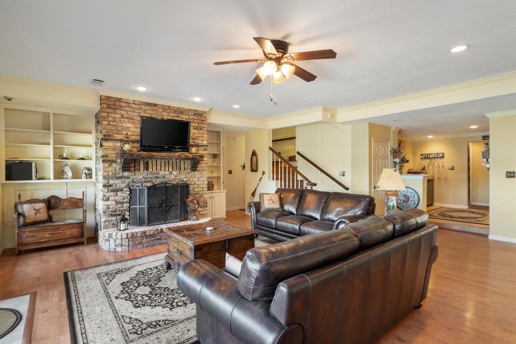 169 Deer Island Road Mabank, TX 75156 - Photo 17 of 38