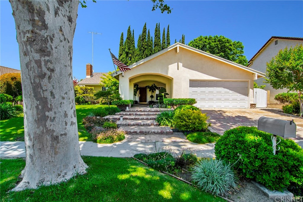 2239 Graceland Street, Simi Valley, CA 93065 Compass