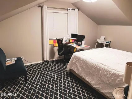 $2,575 | 13820 North 7th Way, Phoenix, AZ 85022