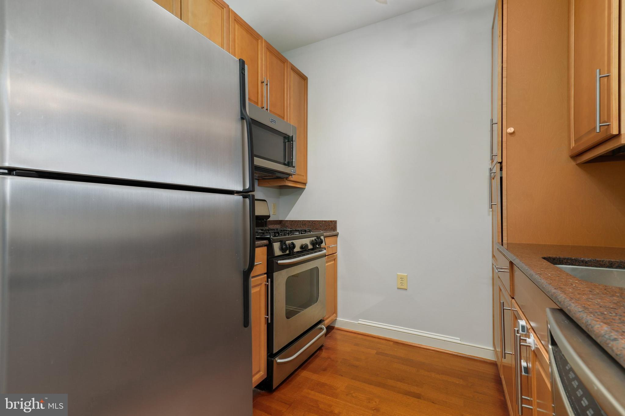 11770 Sunrise Valley Drive, Unit 318 Reston, VA 20191 - Photo 6 of 43