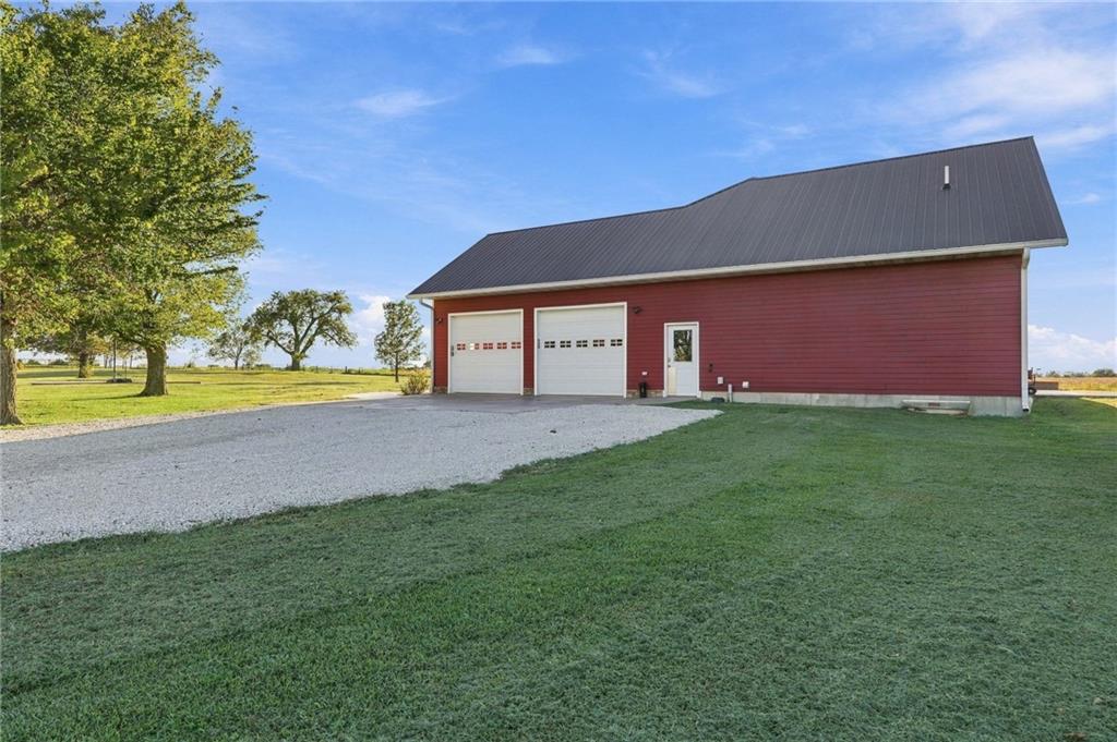 26639 Southeast 300th Road Kincaid, KS 66039 - Photo 47 of 61 Gallery Image 47