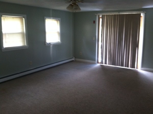 21 Martin Street Wareham, MA 02532 - Photo 5 of 11 Gallery Image 5