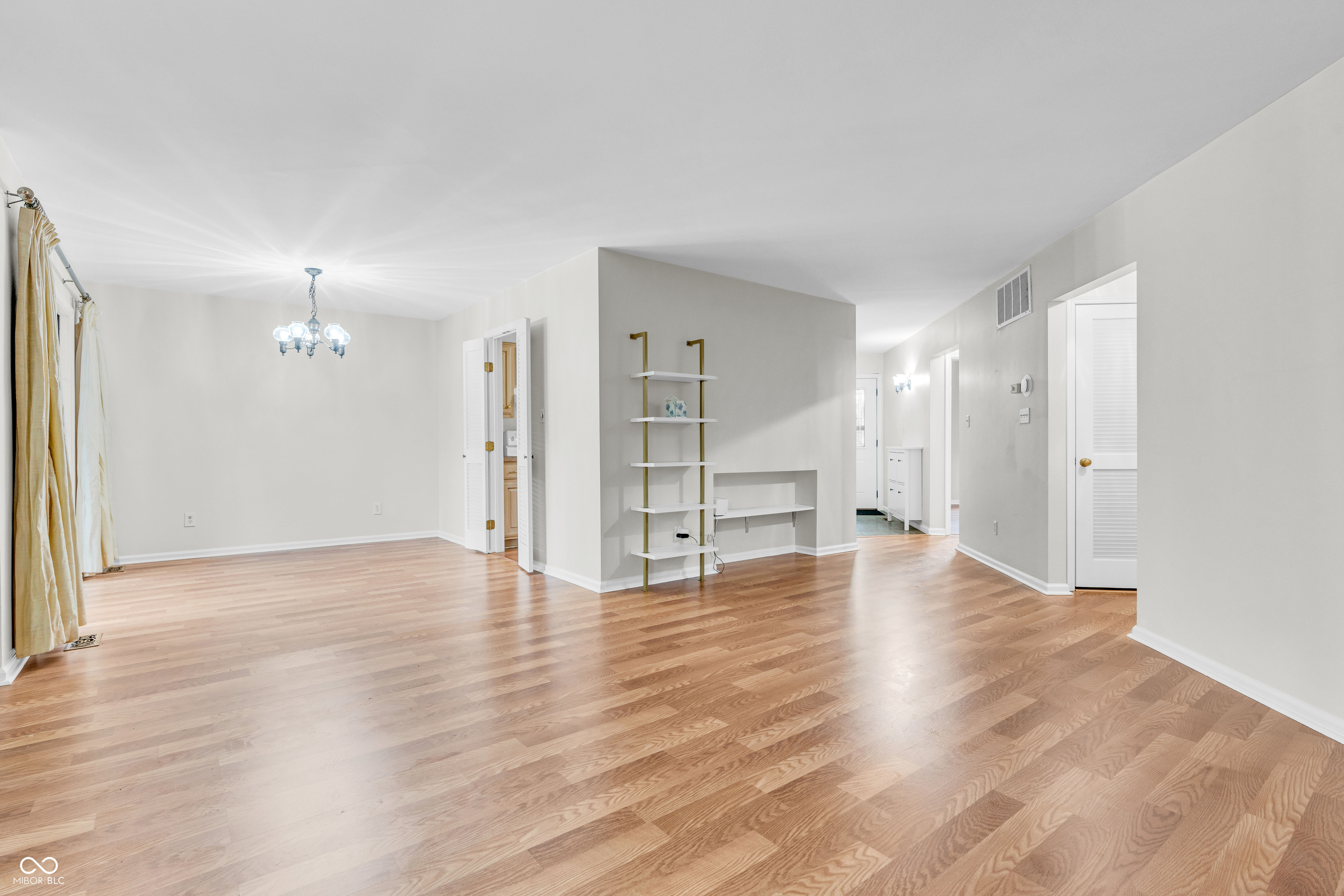 2267 Rome Drive, Unit A Indianapolis, IN 46228 - Photo 15 of 43