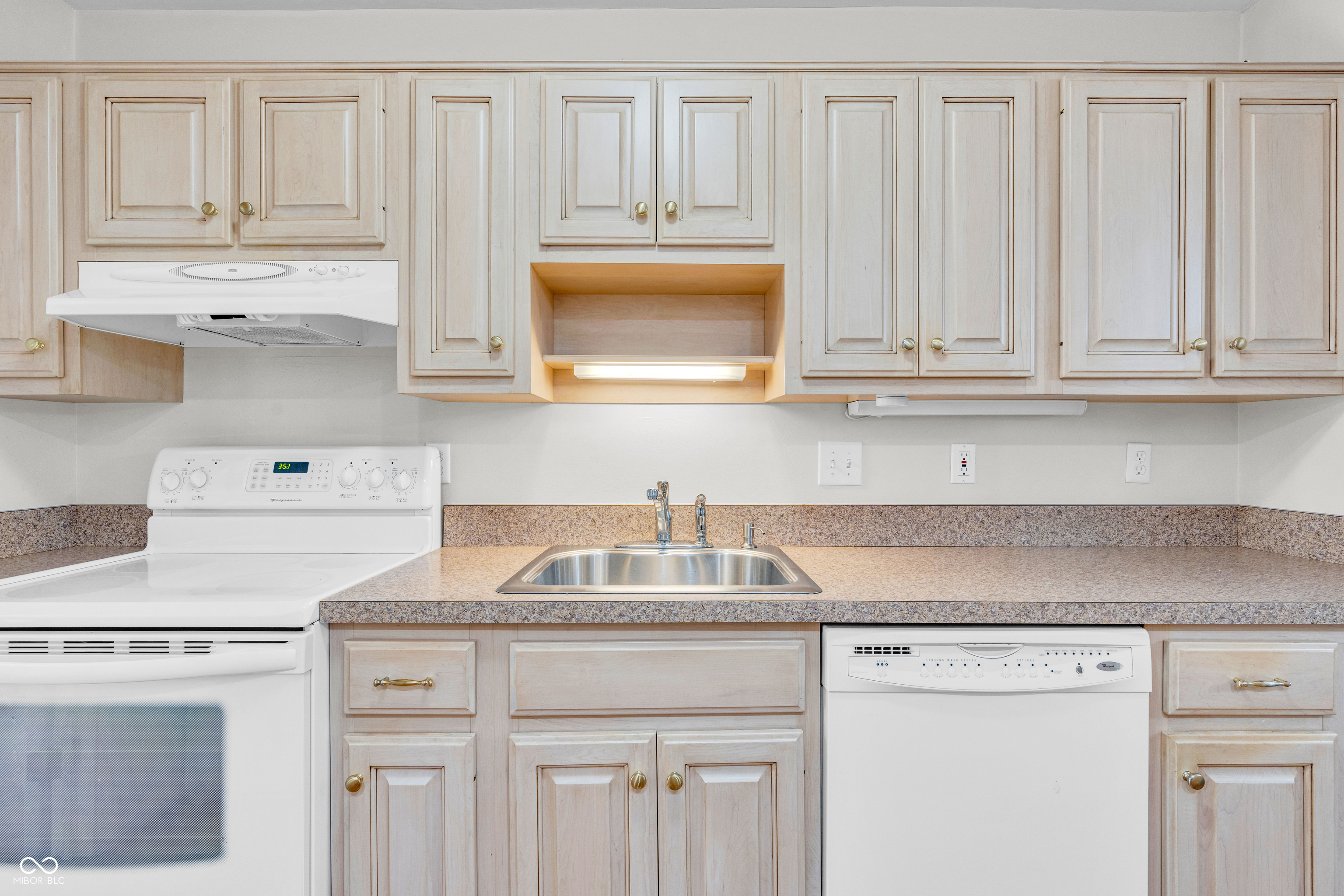 2267 Rome Drive, Unit A Indianapolis, IN 46228 - Photo 10 of 43