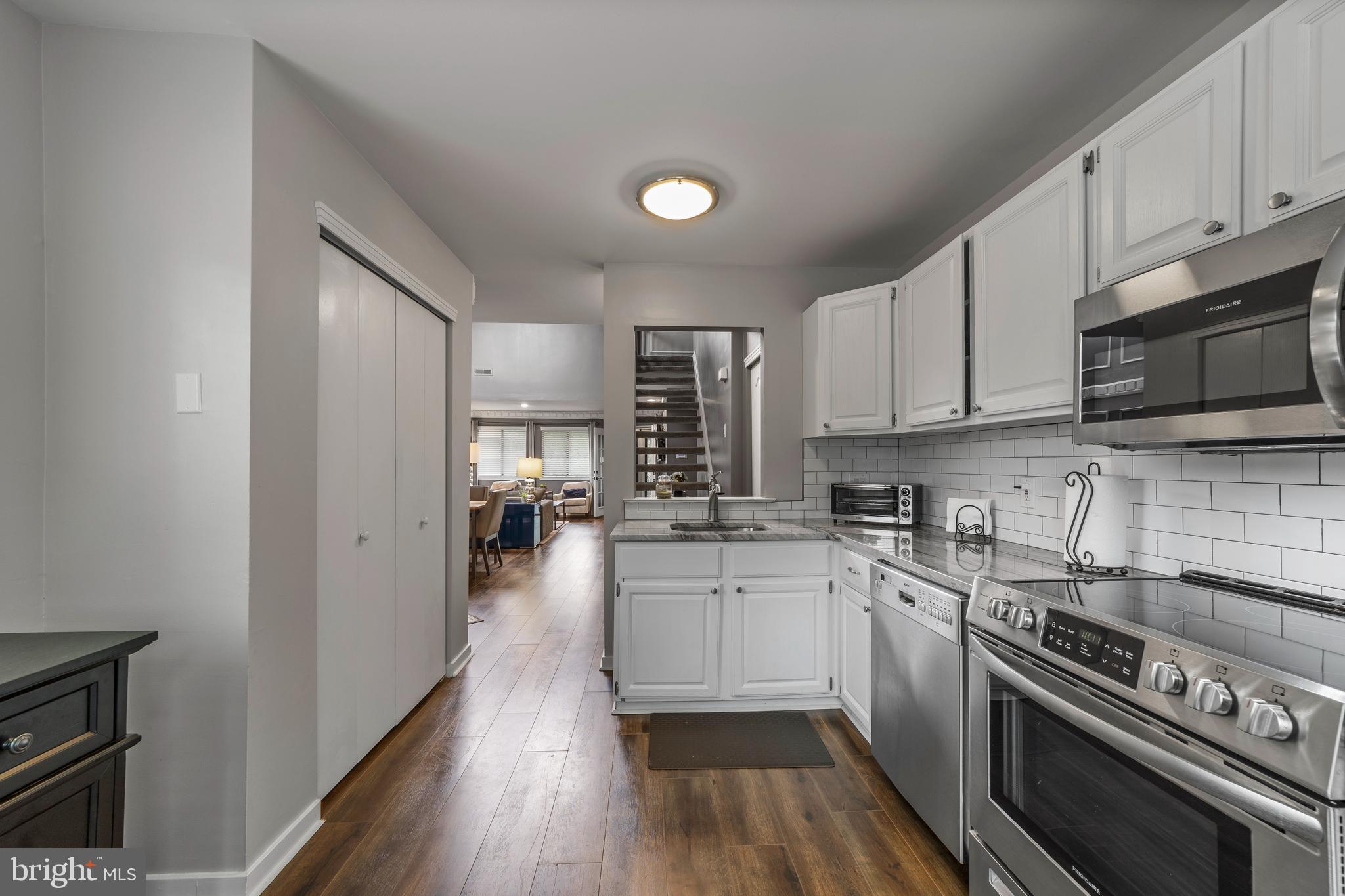 704 Augusta Circle Mount Laurel, NJ 08054 - Photo 7 of 28