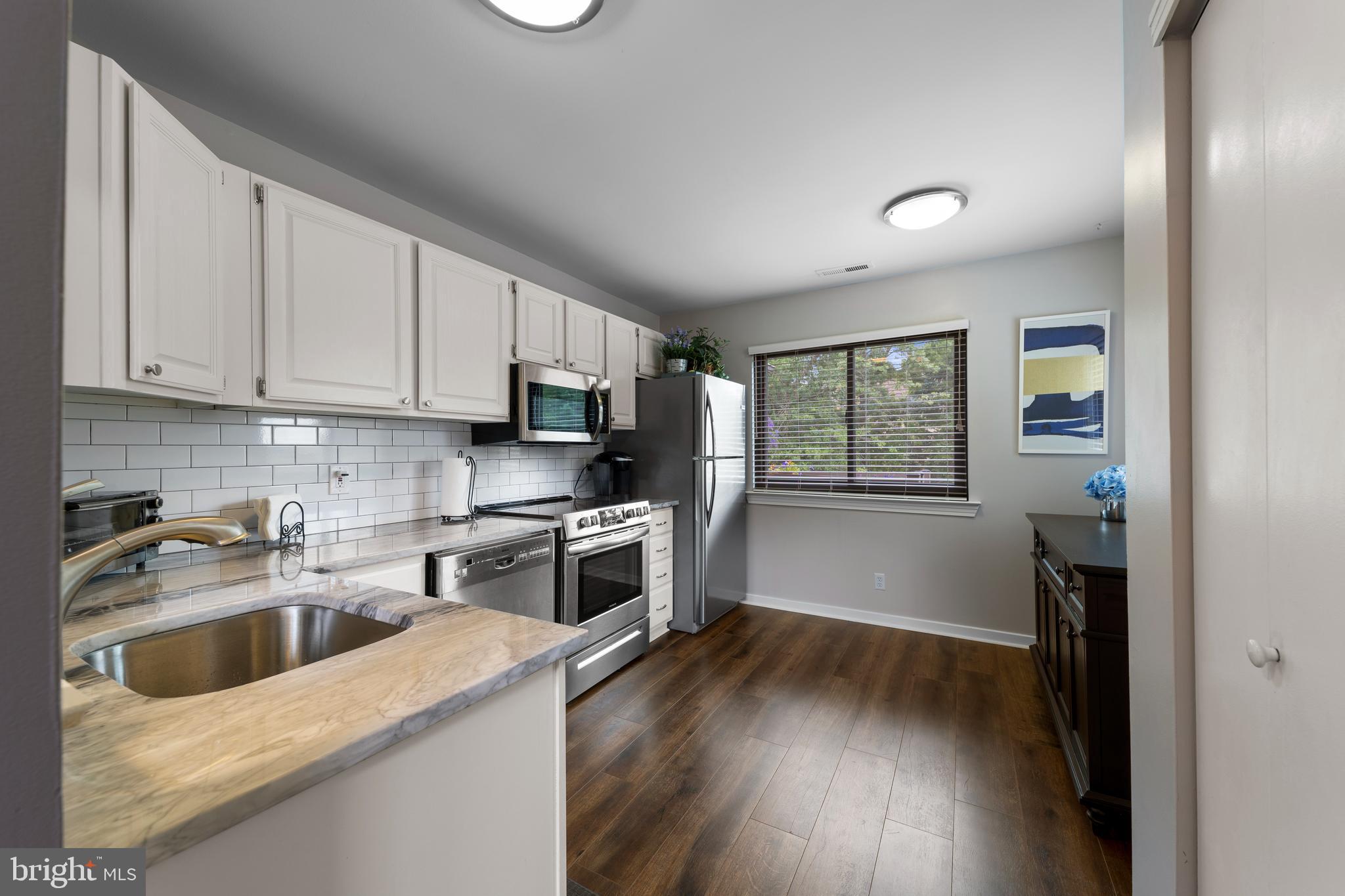 704 Augusta Circle Mount Laurel, NJ 08054 - Photo 8 of 28