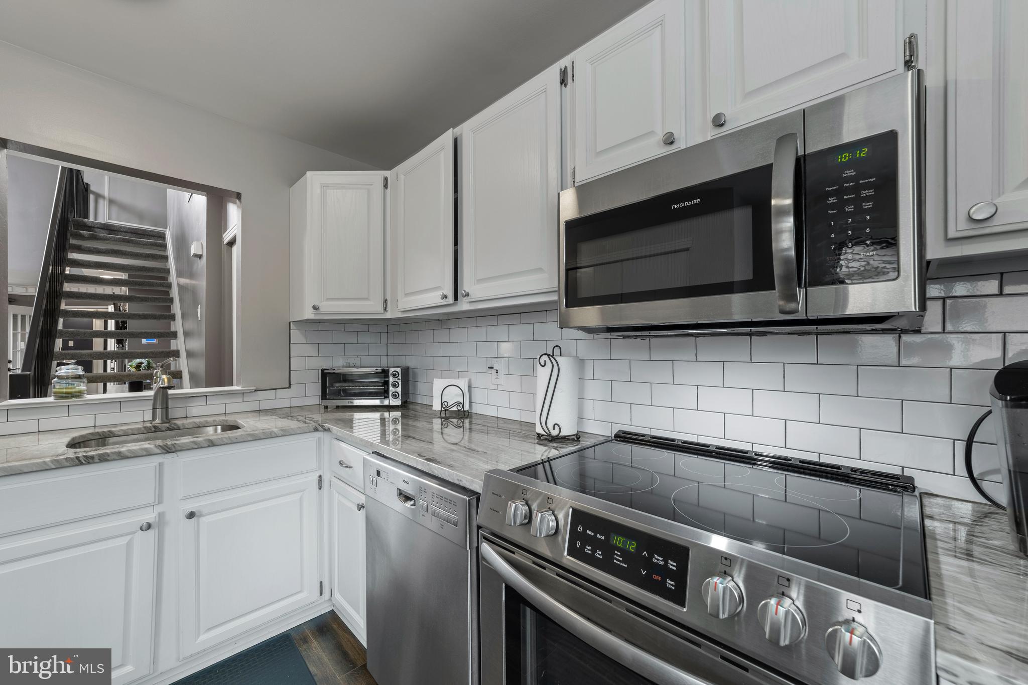 704 Augusta Circle Mount Laurel, NJ 08054 - Photo 9 of 28