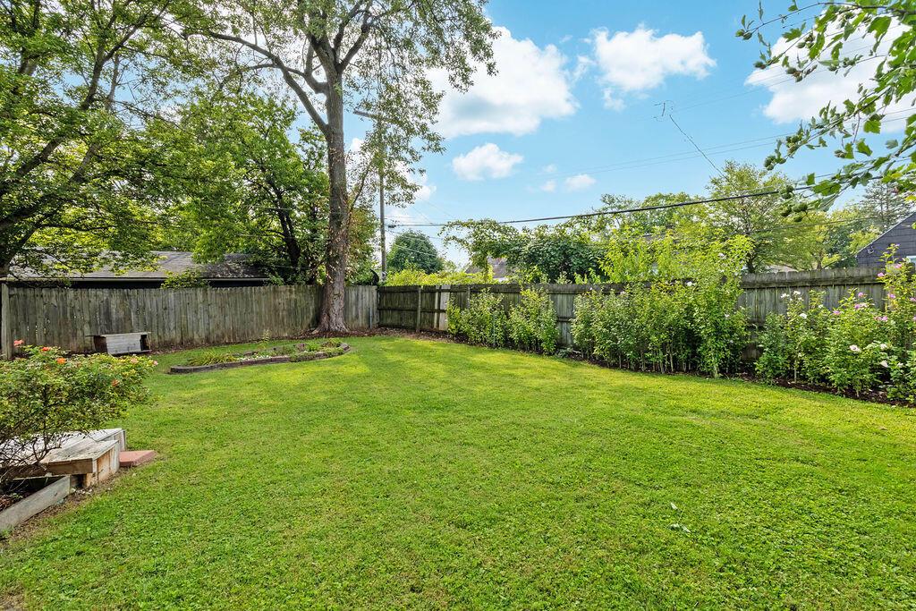 1769 Audrey Road Columbus, OH 43224 - Photo 30 of 32 Great yard
