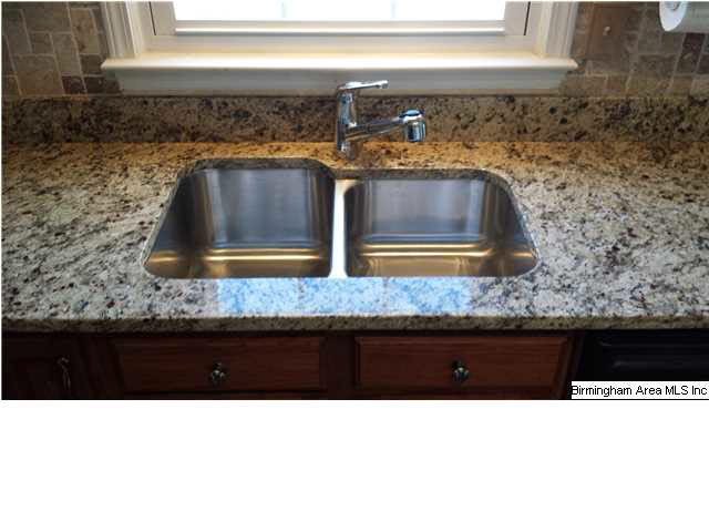 107 Chestnut Drive Alabaster, AL 35007 - Photo 10 of 32