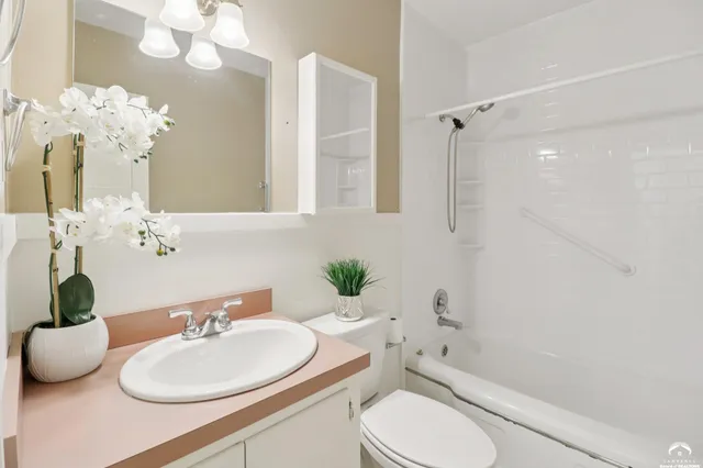 $170,000 | 2116 Kentucky Street, Lawrence, KS 66046