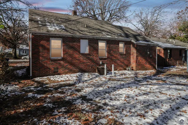 $170,000 | 2116 Kentucky Street, Lawrence, KS 66046