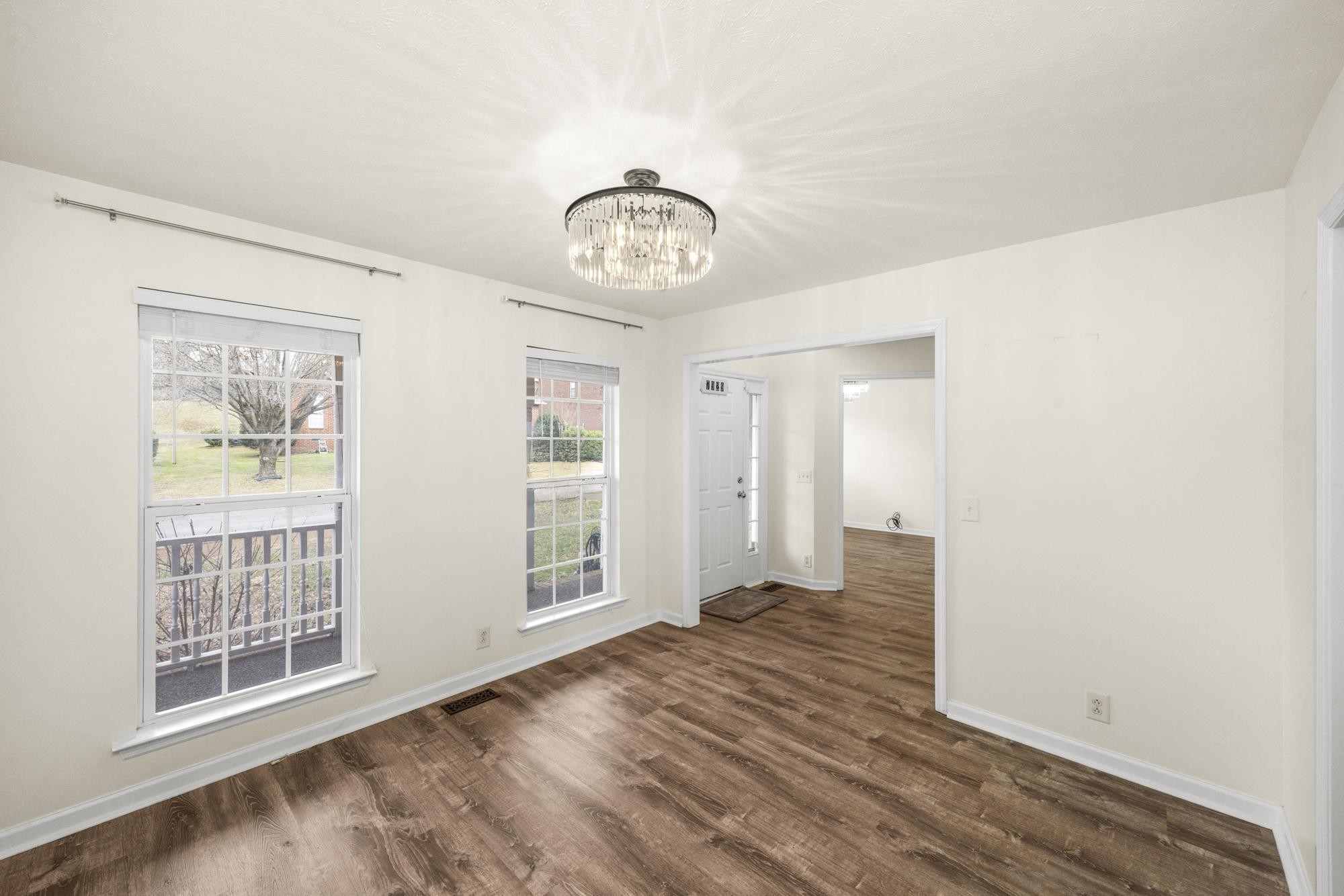 7028 Sugarplum Road Nashville, TN 37211 - Photo 9 of 38