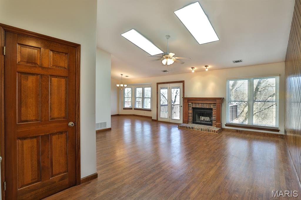 760 Woodside Trails Drive, Unit 203 Ballwin, MO 63021 - Photo 4 of 32