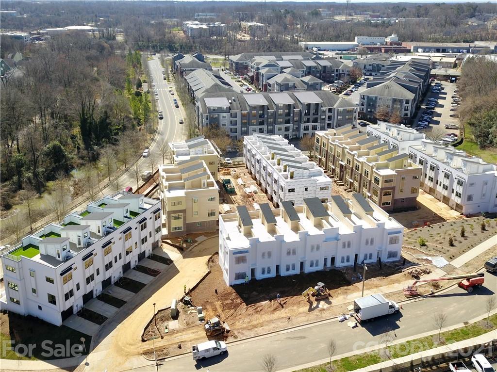 2335 Wesley Village Road, Unit 34 Charlotte, NC 28208 - Photo 37 of 40