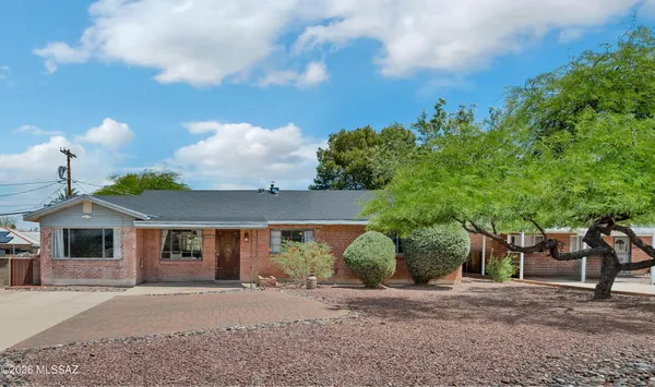 $330,000 | 4719 East Scarlett Street, Tucson, AZ 85711