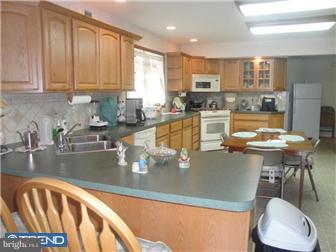 441 Rising Sun Road Bordentown, NJ 08505 - Photo 3 of 10