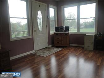 441 Rising Sun Road Bordentown, NJ 08505 - Photo 4 of 10