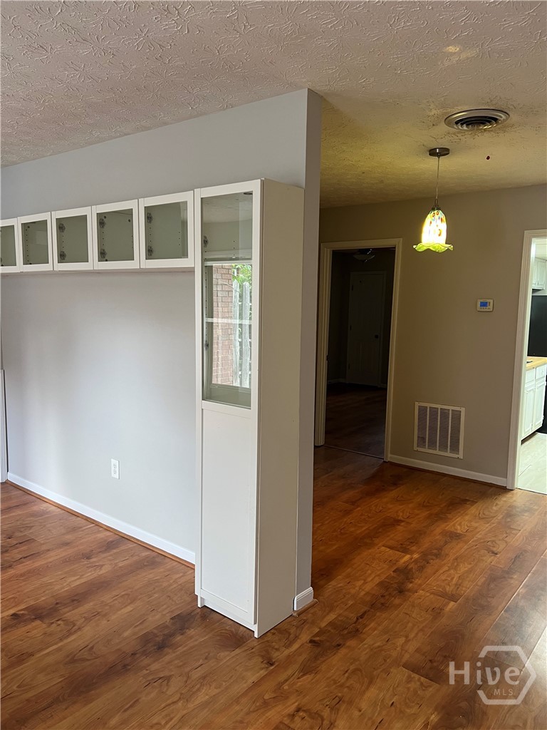 470 Huntington Road, Unit 5 Athens, GA 30606 - Photo 4 of 19 Gallery Image 4