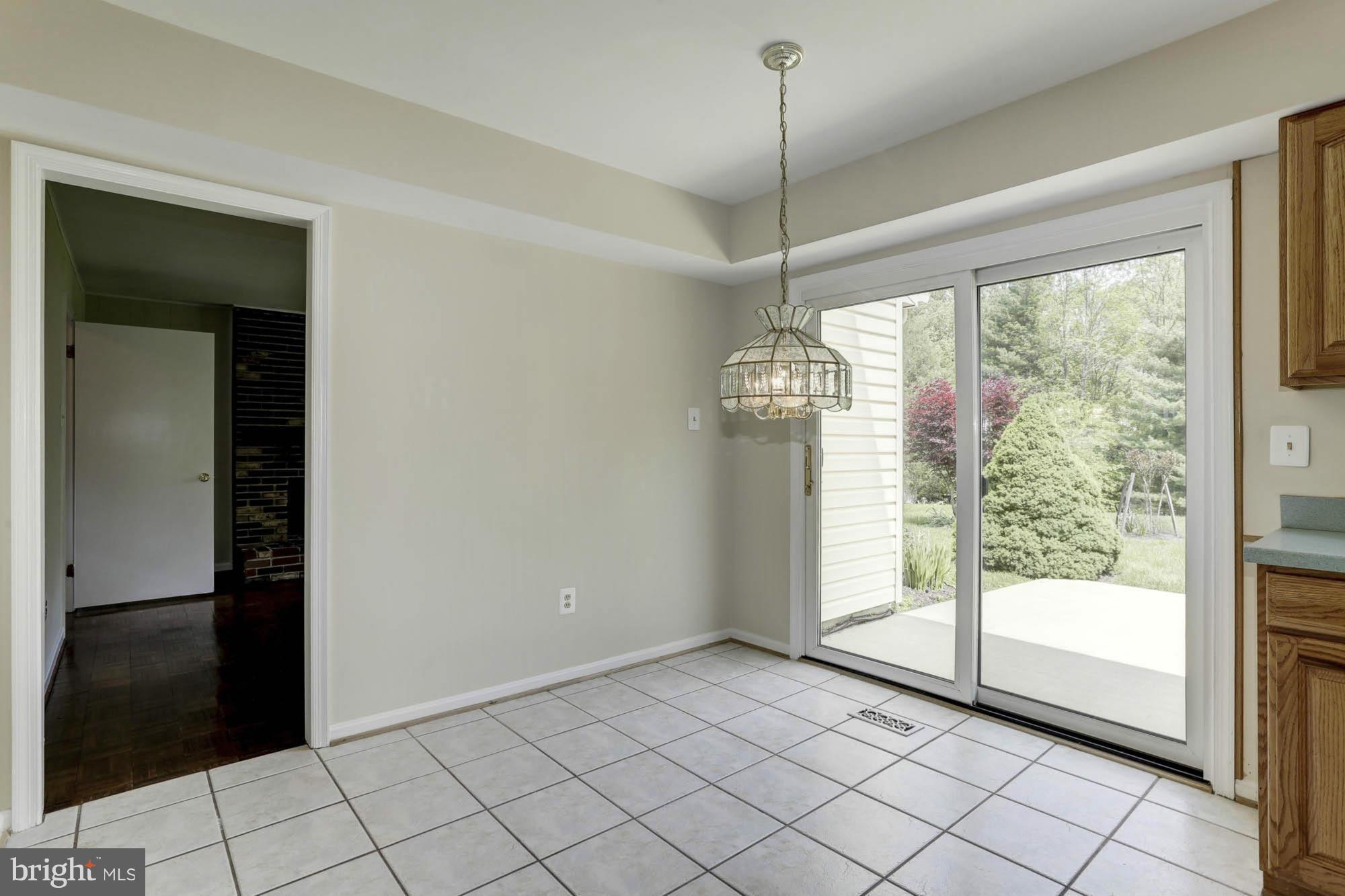 14021 Rippling Brook Drive Silver Spring, MD 20906 - Photo 8 of 26 Kitchen Tablespace Area Adjoins Family Room