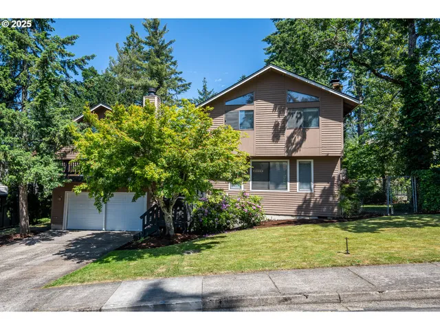 $449,000 | 595 South 68th Place, Springfield, OR 97478