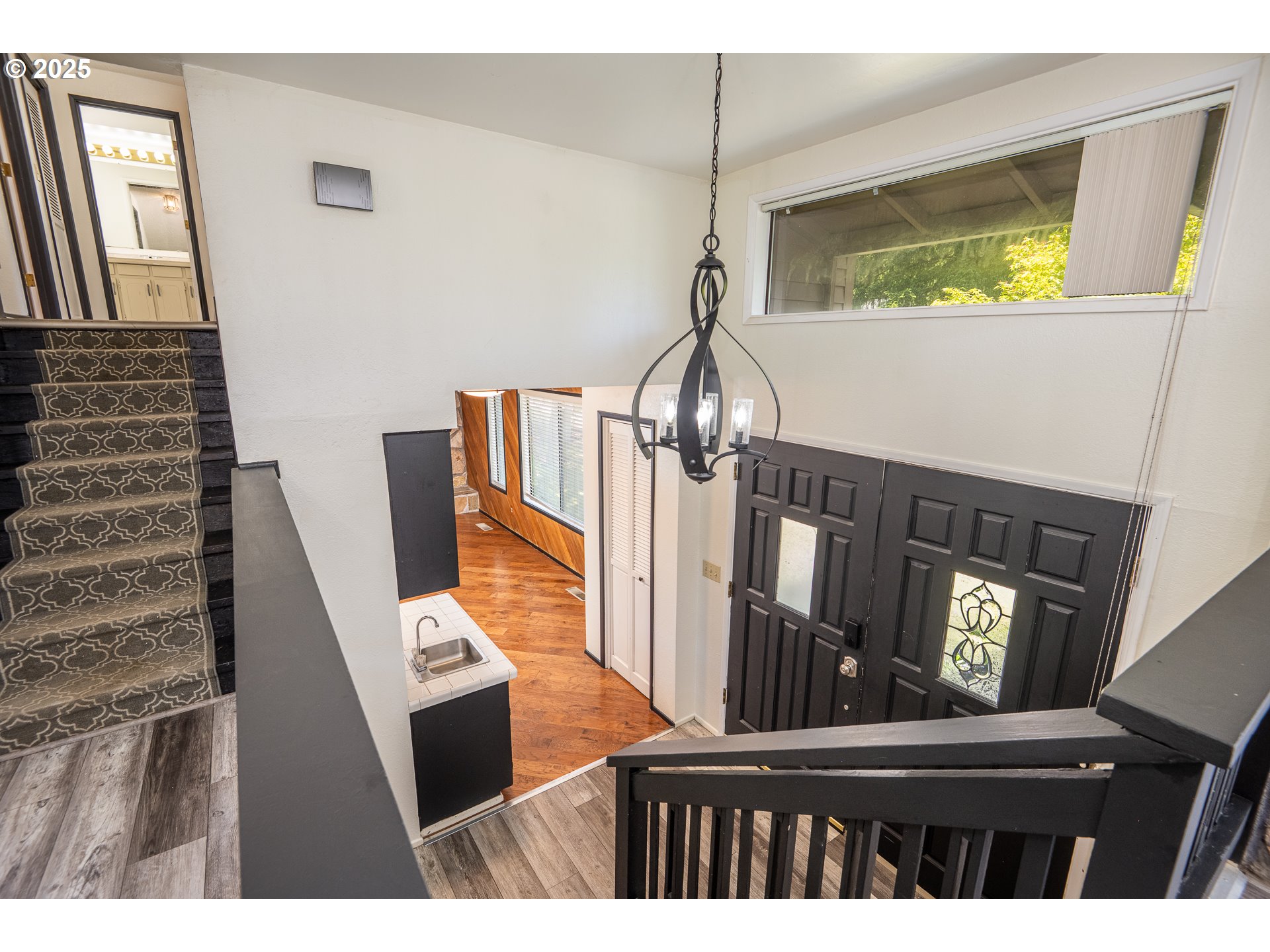 595 South 68th Place Springfield, OR 97478 - Photo 5 of 43