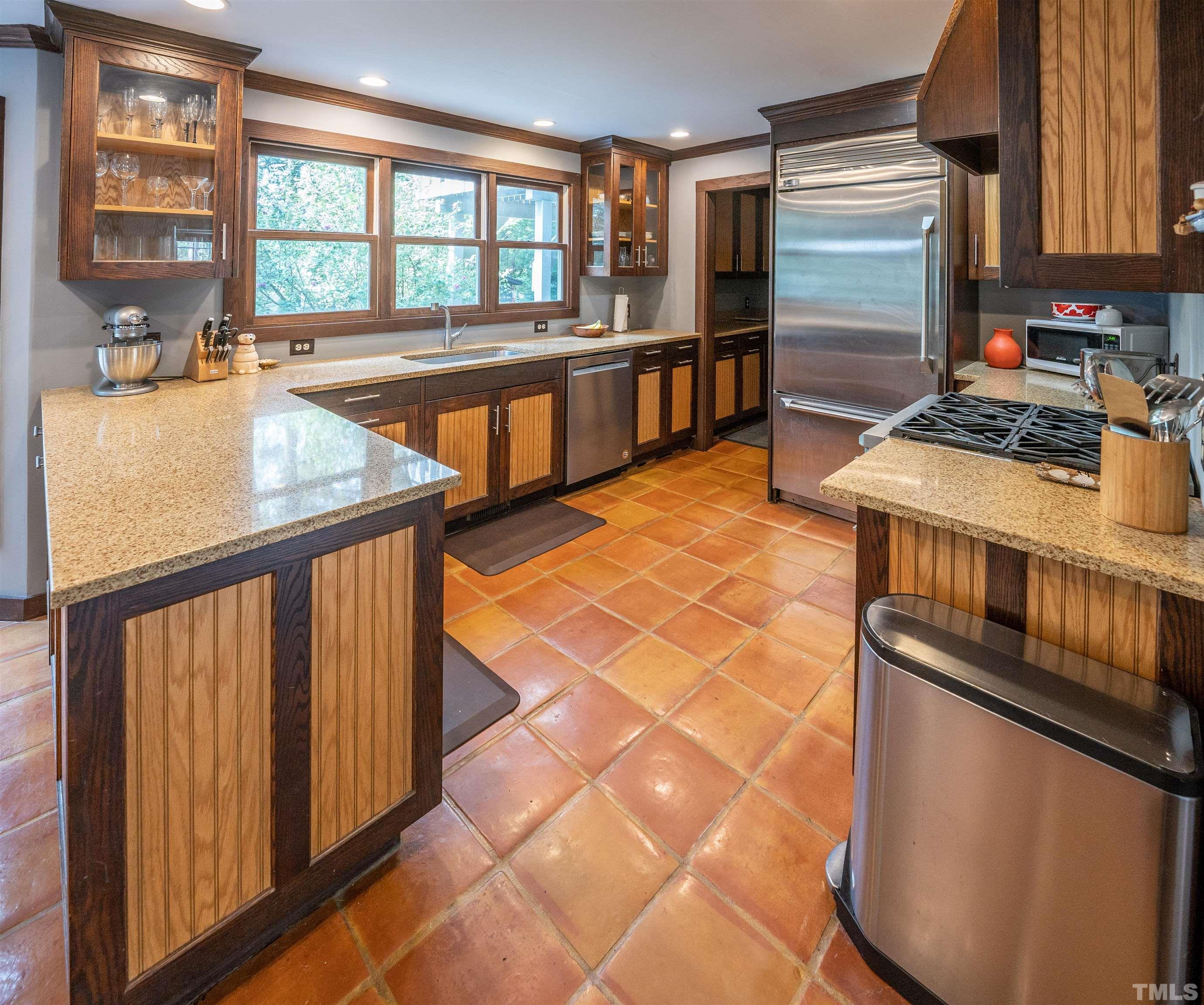 8921 Hunting Trail Raleigh, NC 27613 - Photo 7 of 23