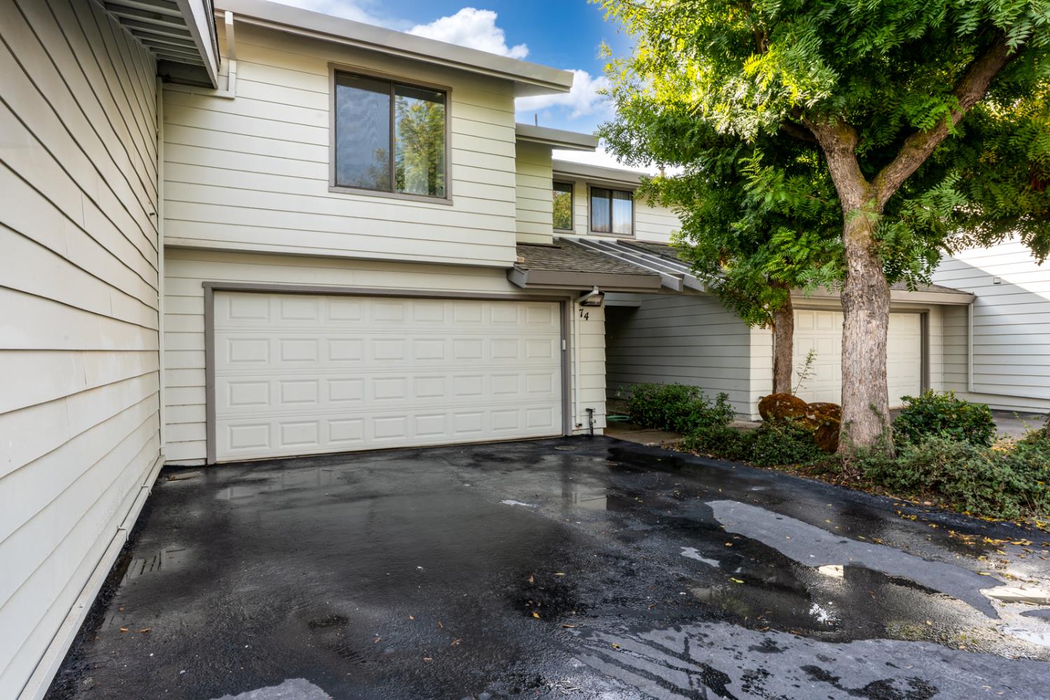 3350 M Street, Unit 74 Merced, CA 95348 - Photo 41 of 53 a front view of house with yard