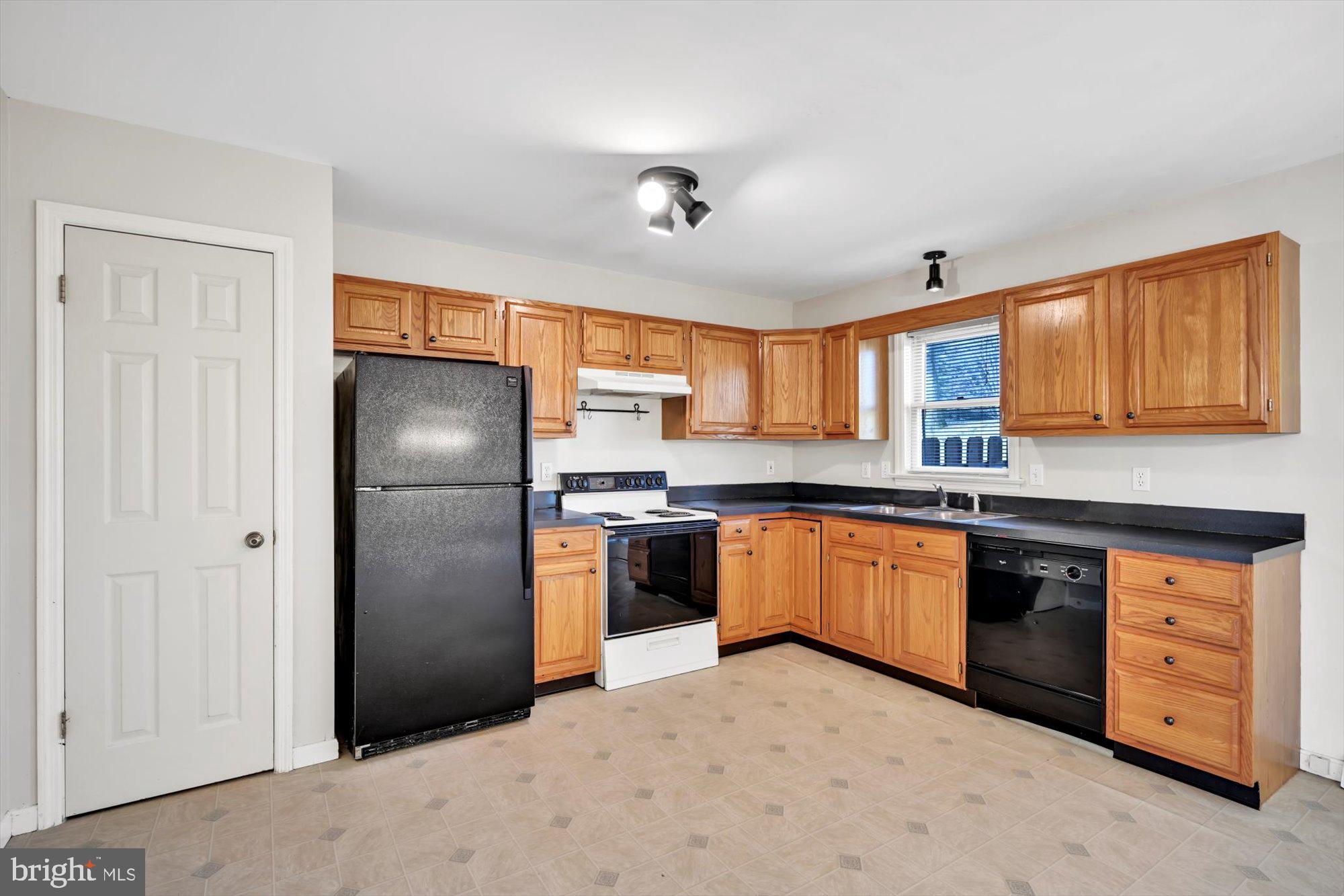 21 Laurel Ridge Leola, PA 17540 - Photo 11 of 27 Gallery Image 11
