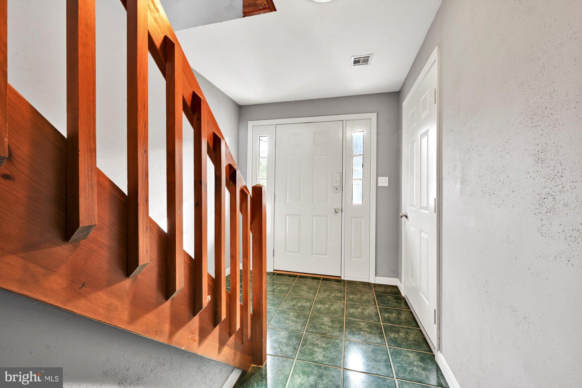 21 Laurel Ridge Leola, PA 17540 - Photo 4 of 27 Gallery Image 4