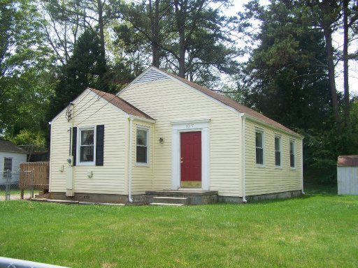 5317 Shamrock Road Knoxville, TN 37918 - Photo 1 of 1 Primary Photo