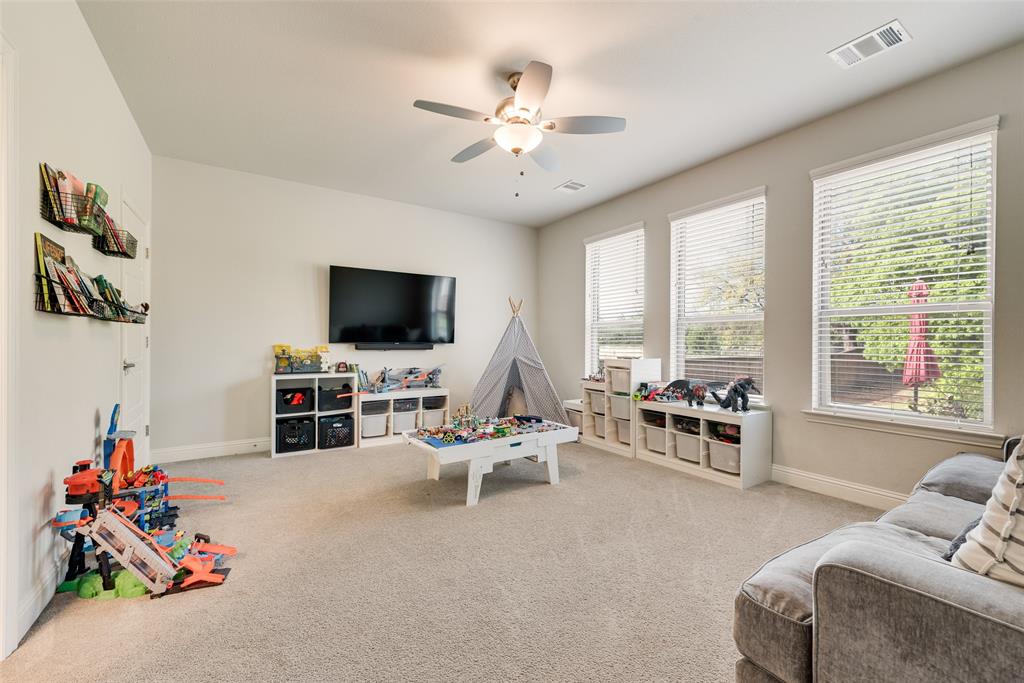101 Oxford Court Weatherford, TX 76088 - Photo 19 of 35