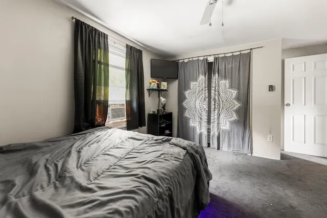 $159,000 | 723 Floyd Avenue, Versailles, IN 47042