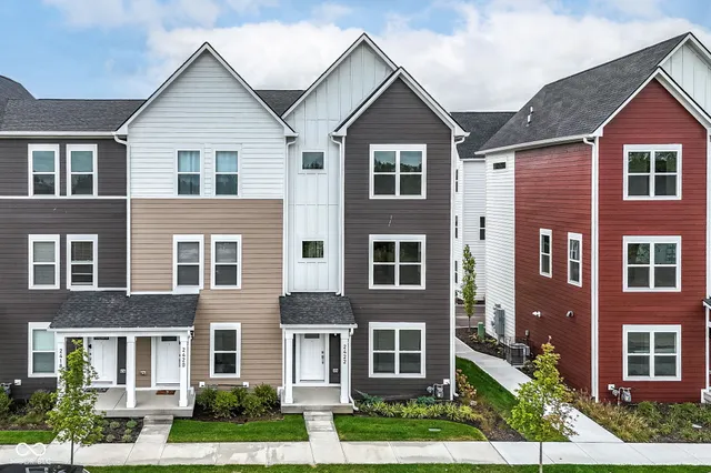 $360,000 | 2422 Winthrop Avenue, Indianapolis, IN 46205